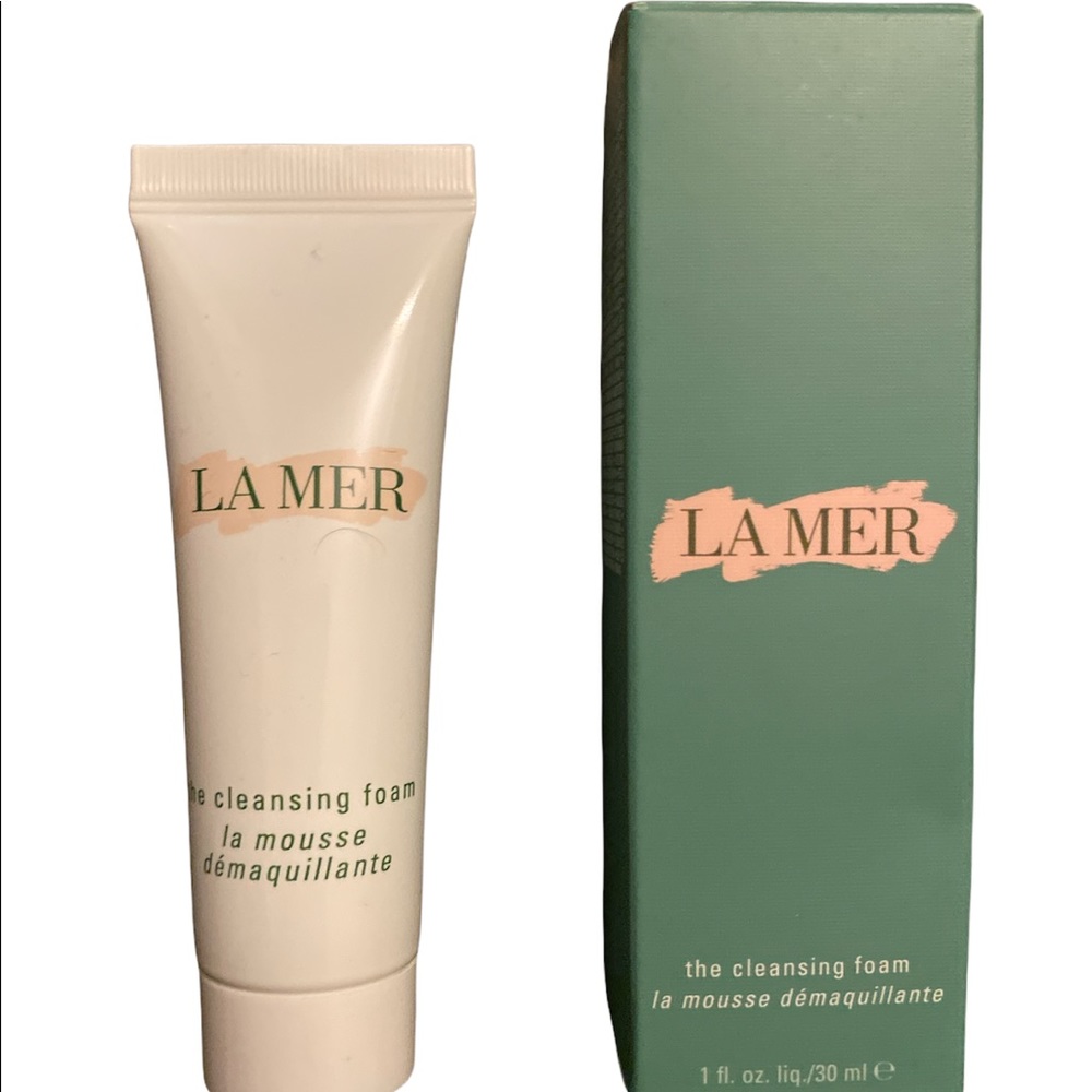 La Mer The Cleansing Foam 1 oz and cosmetic bag NEW